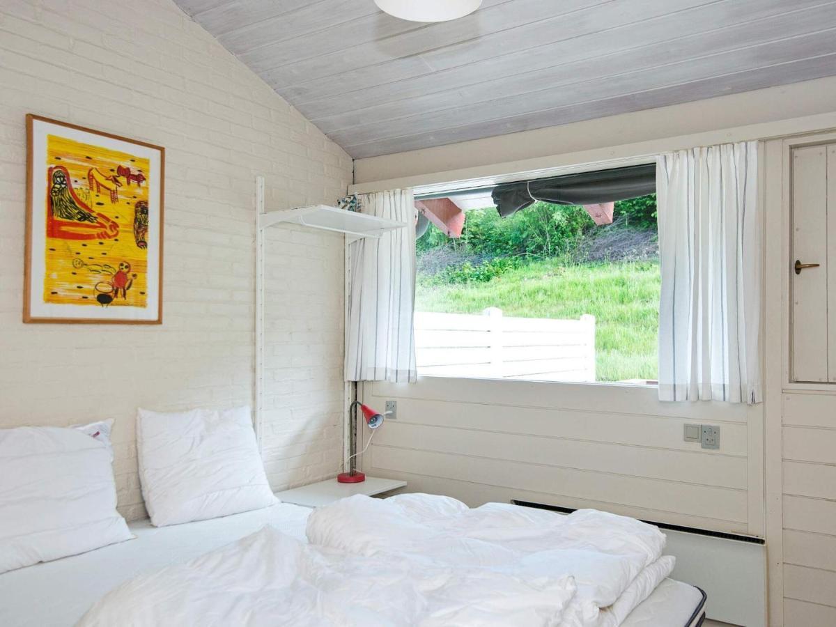 6 Person Holiday Home In Aabenraa Exteriör bild