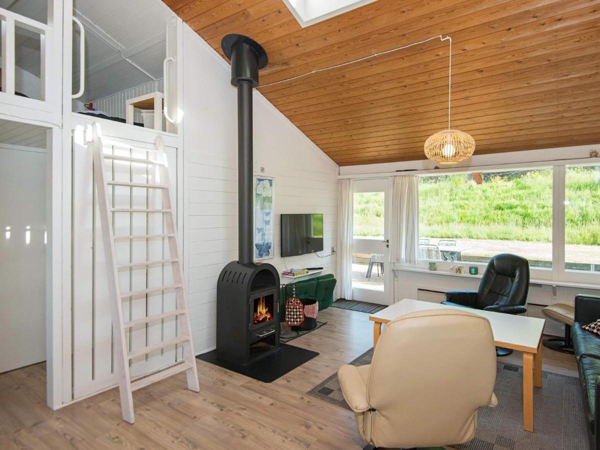 6 Person Holiday Home In Aabenraa Exteriör bild